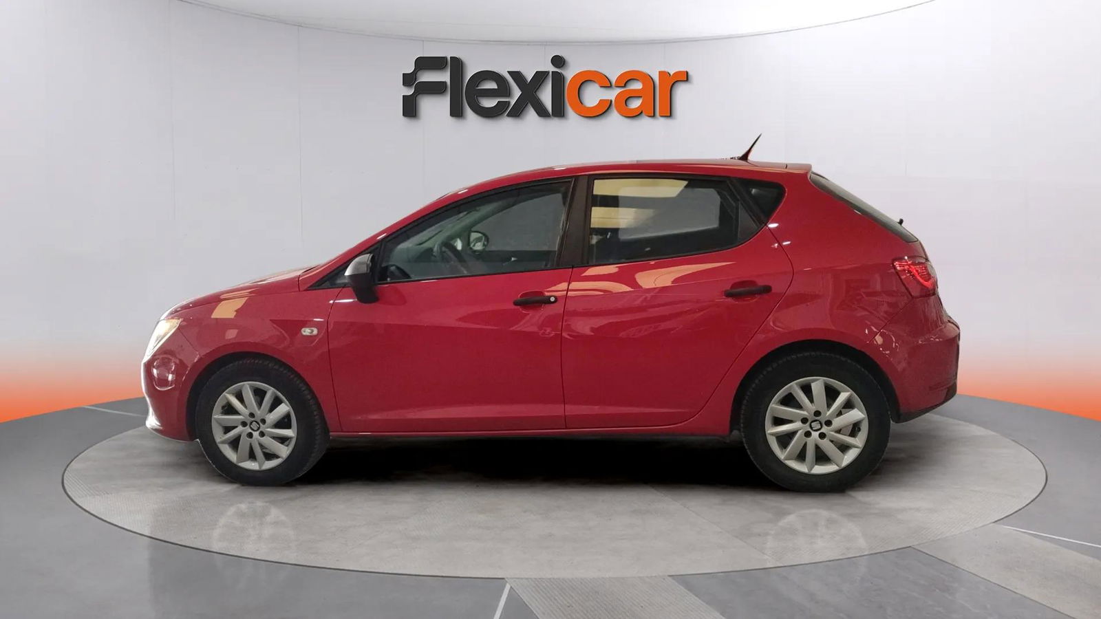 https://cdn-flexicar.caraffinity.it/public_appraisal_images_pro/images/stock/192004/EnJ1Hb2jQA__1308JTS_b89571ed60cd40478351ad291bb5a71d_Exterior_5.jpg.jpg