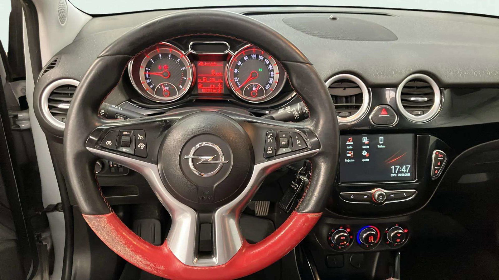 https://cdn-flexicar.caraffinity.it/public_appraisal_images_pro/images/stock/193622/JpvwXjX3hg__0245KPM_b25d7fc7d58346a484ffc7f9933ede11_Interior_13.jpeg.jpg