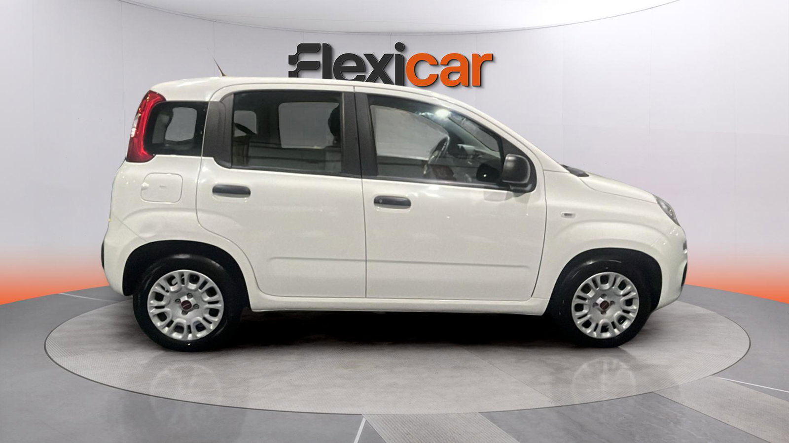 https://cdn-flexicar.caraffinity.it/public_appraisal_images_pro/images/stock/197467/VW0tHBuk3w__img-627558ac-2978-4778-86ef-c96fd282c222.jpeg