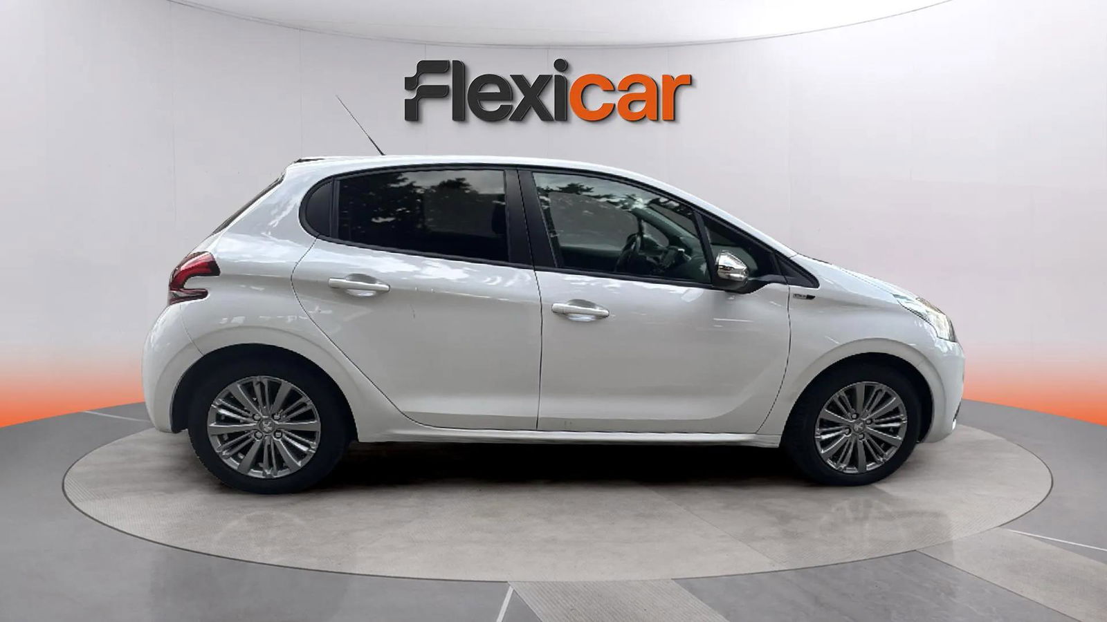 https://cdn-flexicar.caraffinity.it/public_appraisal_images_pro/images/stock/198022/FNEJuU22AY__7865JMH_e99c4e8d8c654431af5ccf126af8b4af_Exterior_6.jpeg.jpg