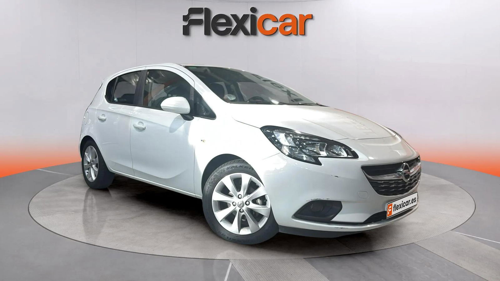 https://cdn-flexicar.caraffinity.it/public_appraisal_images_pro/images/stock/208779/9DJBvMPUuR__1.jpg?format=jpeg
