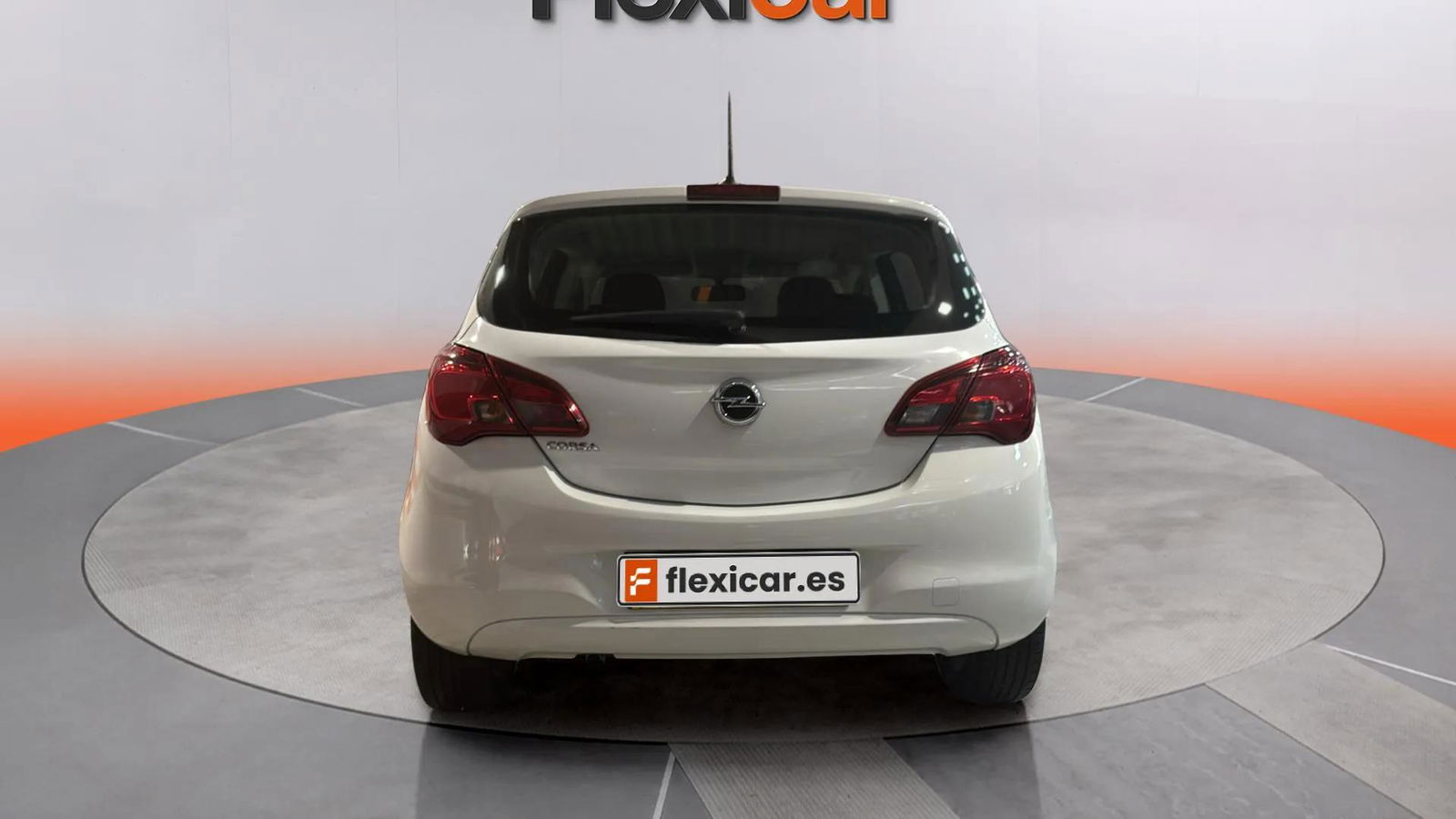 https://cdn-flexicar.caraffinity.it/public_appraisal_images_pro/images/stock/208779/ujFiEyiVcO__6.jpg