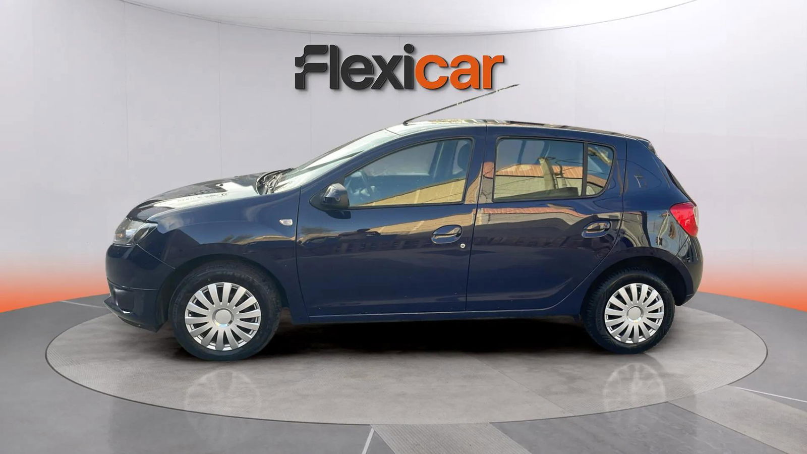 https://cdn-flexicar.caraffinity.it/public_appraisal_images_pro/images/stock/208978/KzsTgwhPWw__9270NFY_fb63c65c23a14fbc9d208d14706f1f82_Exterior_2.jpeg.jpg