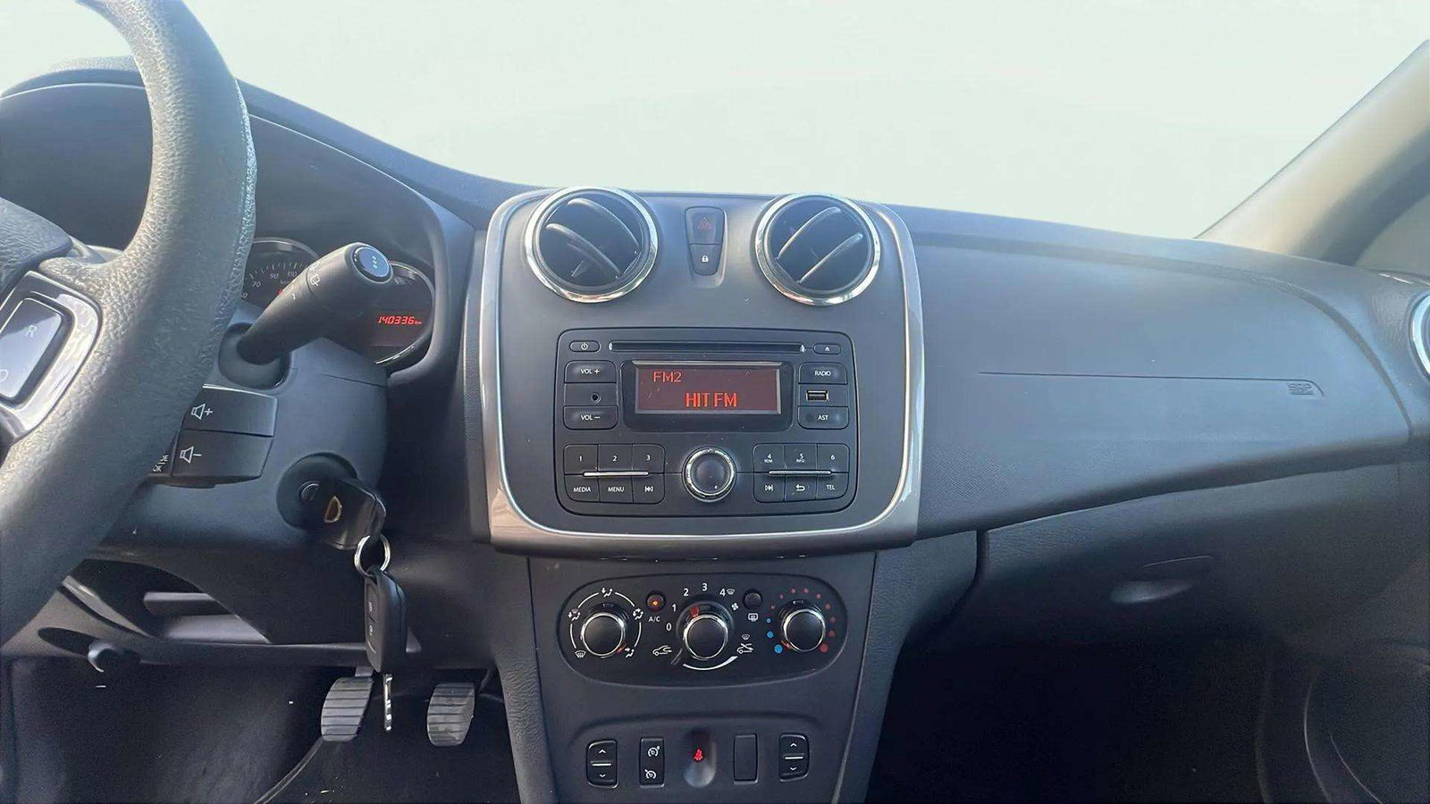 https://cdn-flexicar.caraffinity.it/public_appraisal_images_pro/images/stock/208978/LraFrPccyp__9270NFY_fb63c65c23a14fbc9d208d14706f1f82_Interior_10.jpeg.jpg