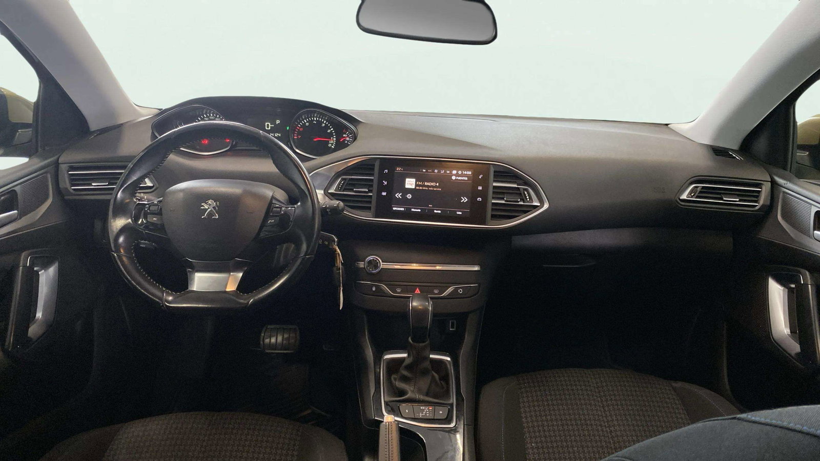 https://cdn-flexicar.caraffinity.it/public_appraisal_images_pro/images/stock/209267/ZxnUabwwoi__8972KLF_e0ce28a5b81b46da969a142cecc53247_Interior_9.jpeg.jpg