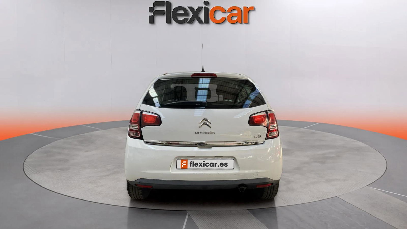 https://cdn-flexicar.caraffinity.it/public_appraisal_images_pro/images/stock/209474/P7l4cAkHT3__3517JJB_fd903bba236b456ab57eecb52516a71c_Exterior_4.jpeg.jpg
