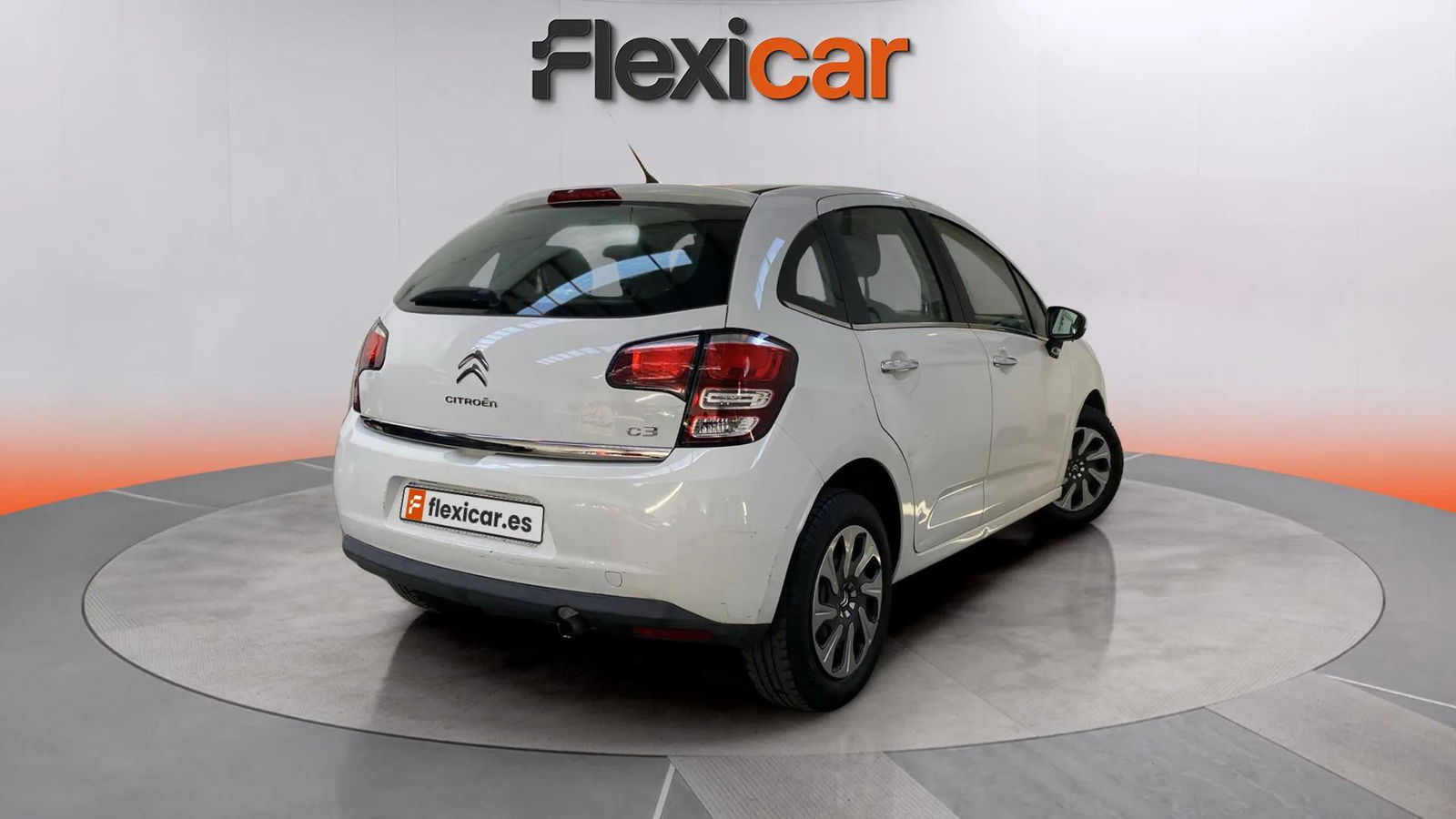 https://cdn-flexicar.caraffinity.it/public_appraisal_images_pro/images/stock/209474/uWjYsTHeDw__3517JJB_fd903bba236b456ab57eecb52516a71c_Exterior_5.jpeg.jpg