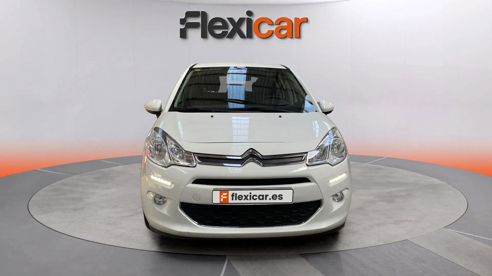 https://cdn-flexicar.caraffinity.it/public_appraisal_images_pro/images/stock/209474/uXoPjC4X6e__3517JJB_fd903bba236b456ab57eecb52516a71c_Exterior_8.jpeg.jpg