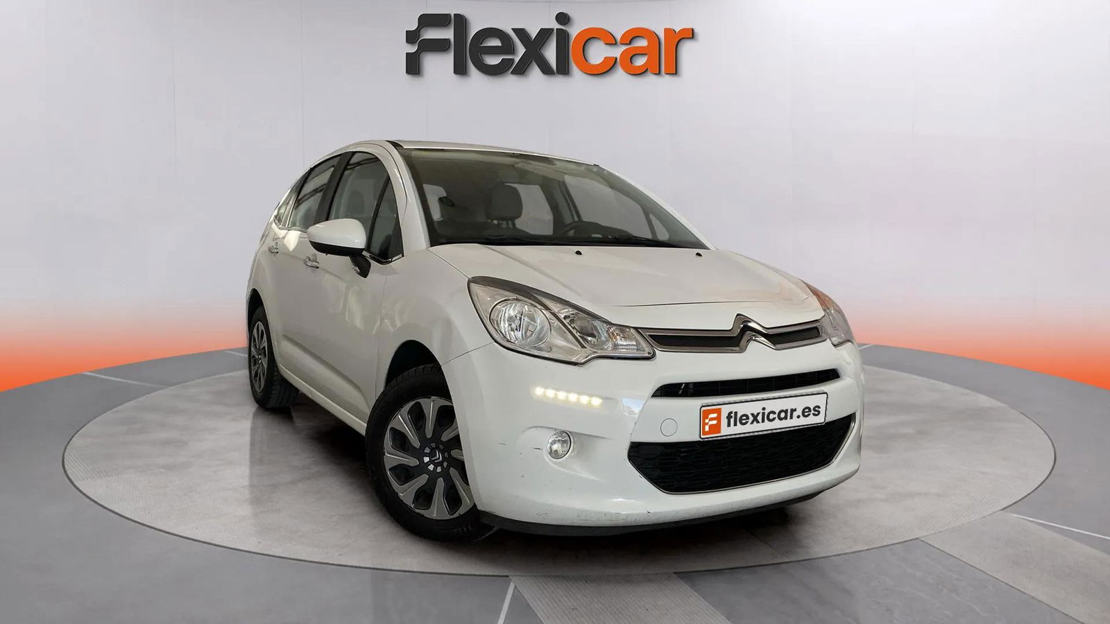 https://cdn-flexicar.caraffinity.it/public_appraisal_images_pro/images/stock/209474/zUQA6QPnue__3517JJB_fd903bba236b456ab57eecb52516a71c_Exterior_7.jpeg.jpg?format=jpeg