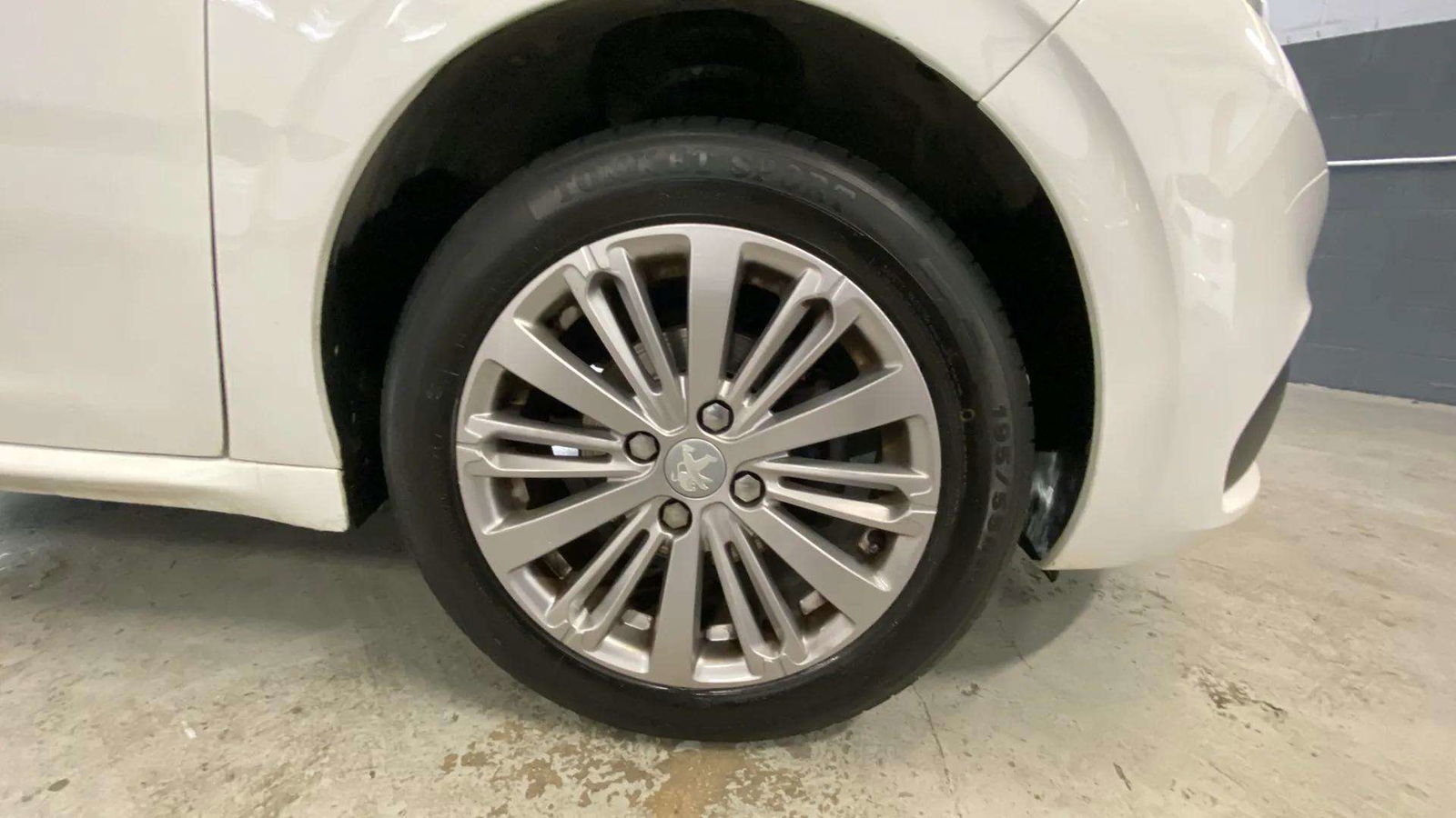 https://cdn-flexicar.caraffinity.it/public_appraisal_images_pro/images/stock/210840/CeQEeVzSnX__0523KKD_e9e49a0ff64b44ecaf9b05df4a498ce9_Miscellaneous_14.jpeg.jpg
