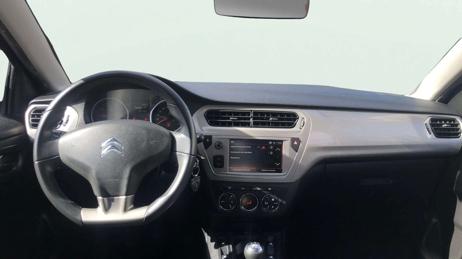 https://cdn-flexicar.caraffinity.it/public_appraisal_images_pro/images/stock/211214/XFEMEaUDok__6982KLL_de93782459af44b98933436ec7dec675_Interior_9.jpeg.jpg