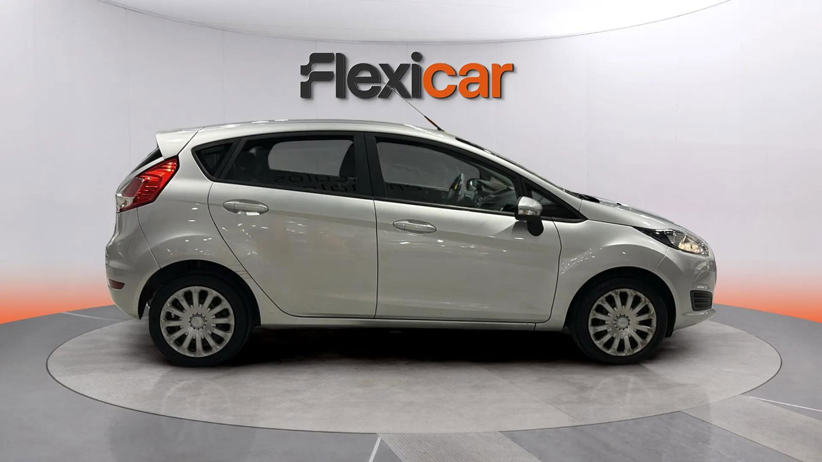 https://cdn-flexicar.caraffinity.it/public_appraisal_images_pro/images/stock/211833/wk4LBKZtMh__9634JYS_5ce6df45fd4849aca5f3d1c582ec2a6c_Exterior_6.jpeg.jpg