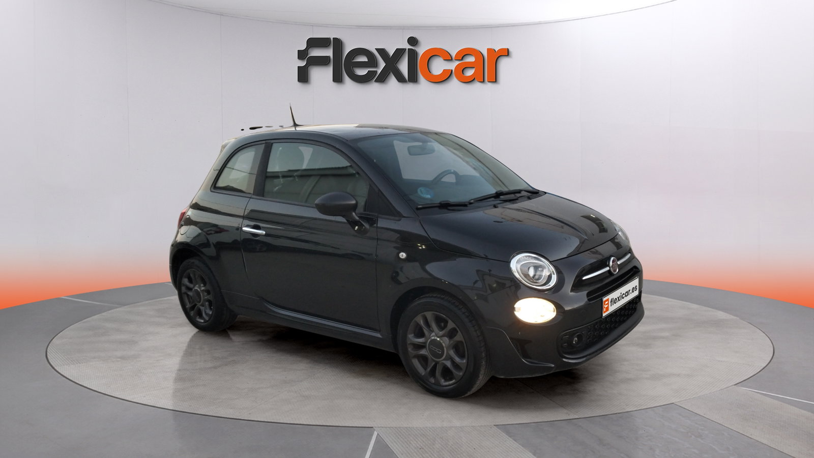 https://cdn-flexicar.caraffinity.it/public_appraisal_images_pro/images/stock/217101/RLcf4mPNc3__img-d6cf9f68-e52d-44c2-8b60-d767f76b5173.jpeg?format=jpeg