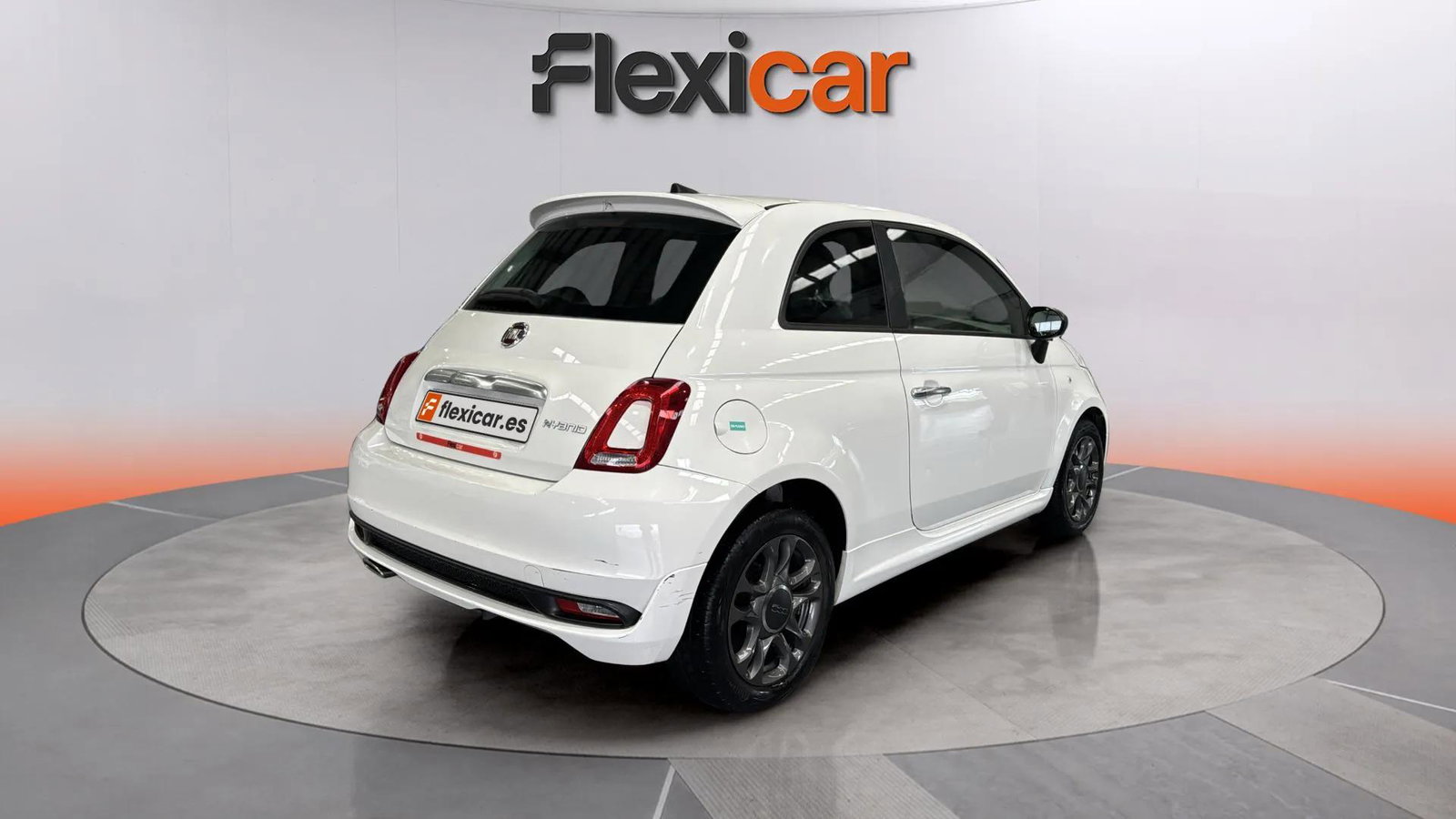 https://cdn-flexicar.caraffinity.it/public_appraisal_images_pro/images/stock/217119/D9wiaTbMyF__1_5_Exterior_0368LWW_3a8bedf1f54240a39f05e480f3f20ee3_Exterior_5.jpeg.jpg