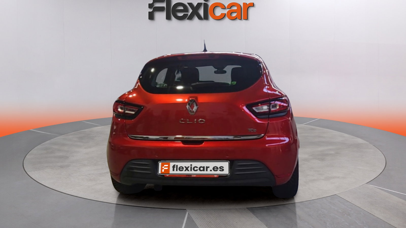https://cdn-flexicar.caraffinity.it/public_appraisal_images_pro/images/stock/217249/xOVfc6m68W__img-bded0a05-8972-4e86-bcd7-d6dba49ad568.jpeg