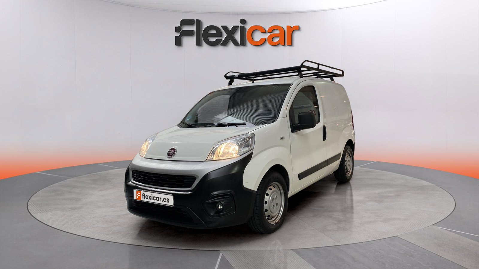 https://cdn-flexicar.caraffinity.it/public_appraisal_images_pro/images/stock/217422/EWC5QtLGfx__img-1bfdb509-1145-4f02-abd3-46327d56f01f.jpeg