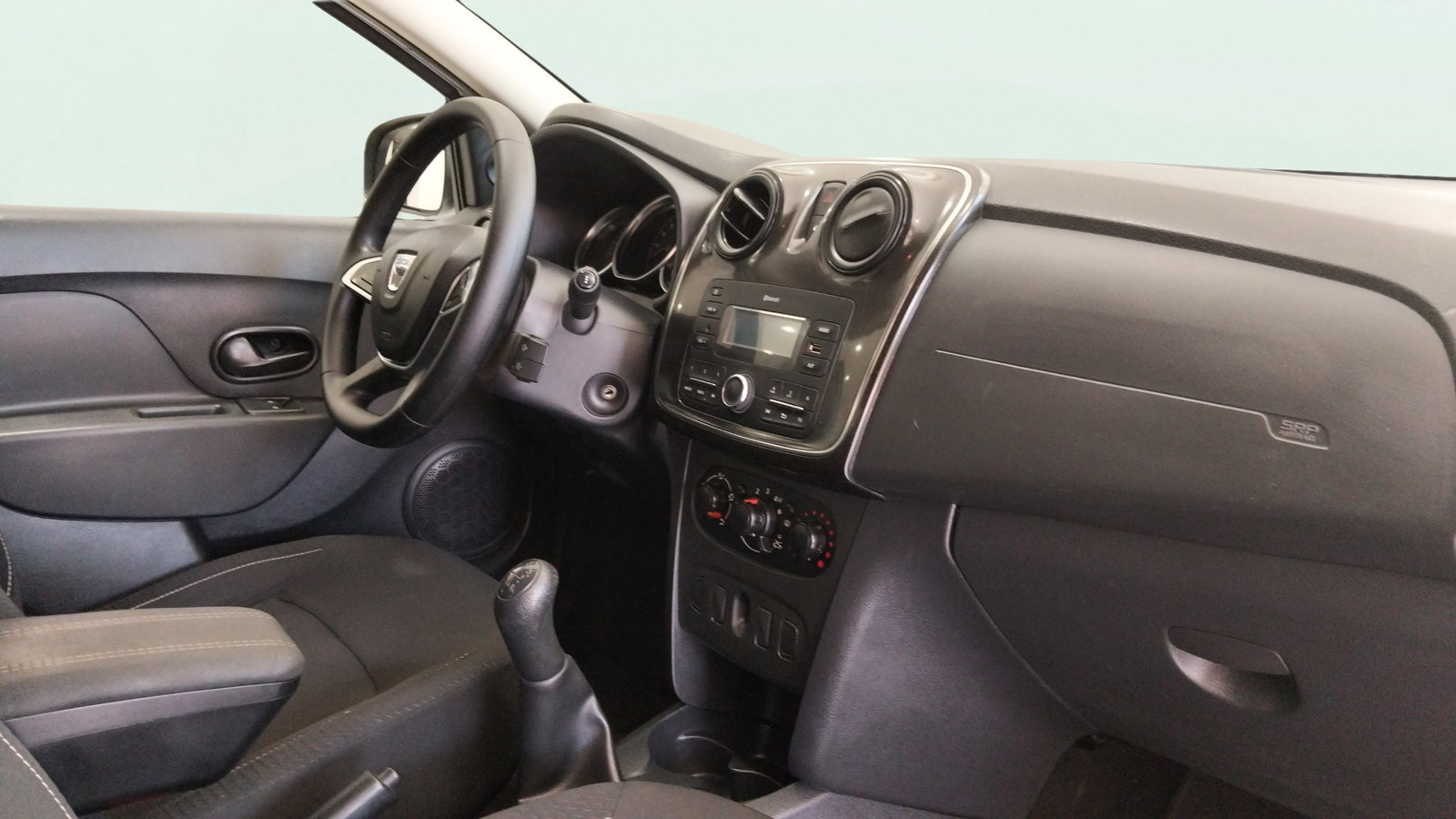 https://cdn-flexicar.caraffinity.it/public_appraisal_images_pro/images/stock/219641/WQ9lL8qy0l__img-9bc84865-50b5-430e-86c3-21e7f7ffebdc.jpeg