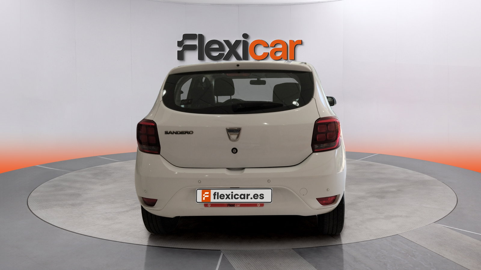 https://cdn-flexicar.caraffinity.it/public_appraisal_images_pro/images/stock/219641/kcz4T0uV5k__img-d6f5649a-cf2d-4103-9b38-c64475d71bf4.jpeg