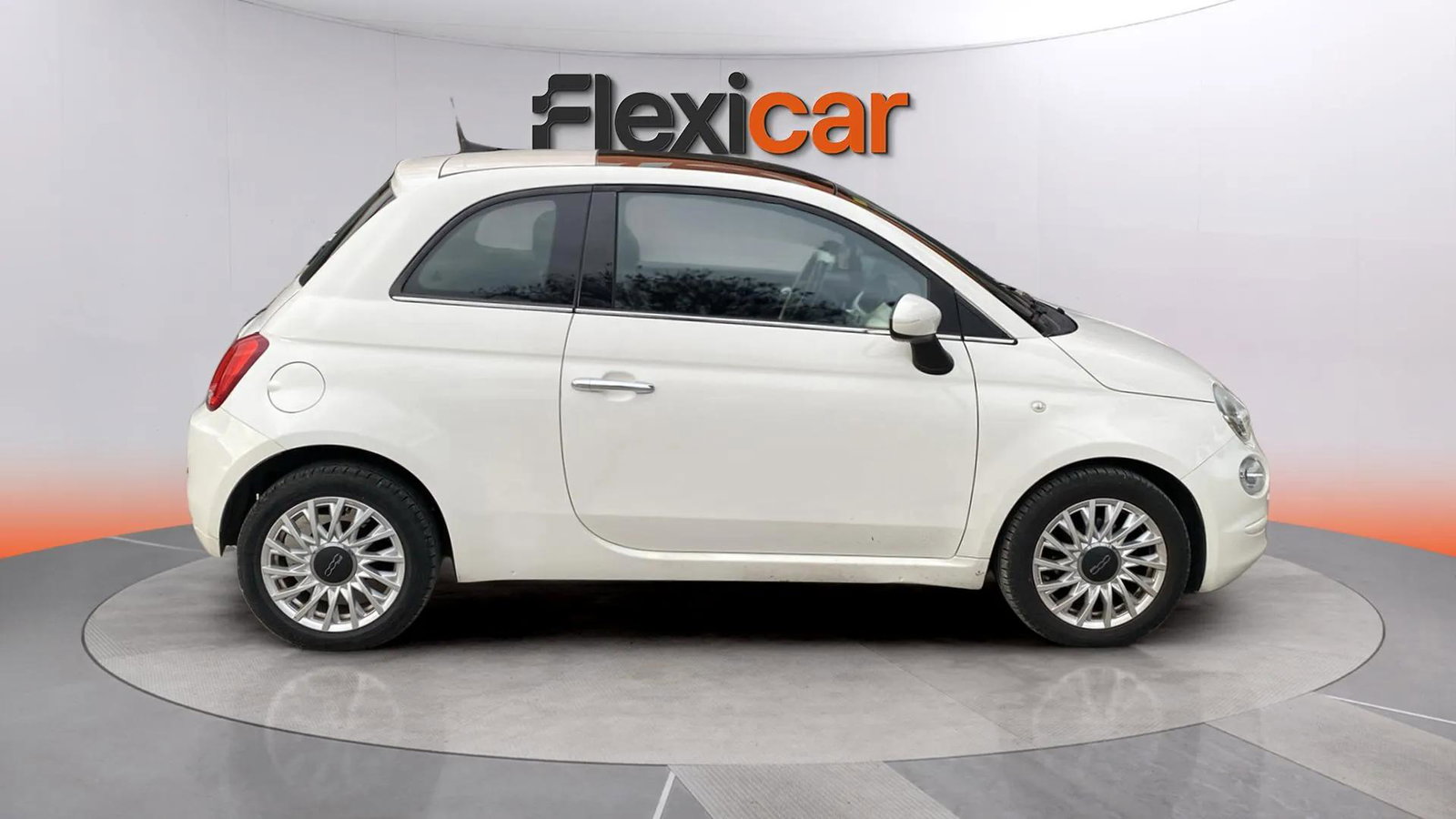https://cdn-flexicar.caraffinity.it/public_appraisal_images_pro/images/stock/220050/bGI2ZBt7PP__1_6_Exterior_2825LBY_d5757421047547b4975c51f072325c6f_Exterior_6.jpeg.jpg