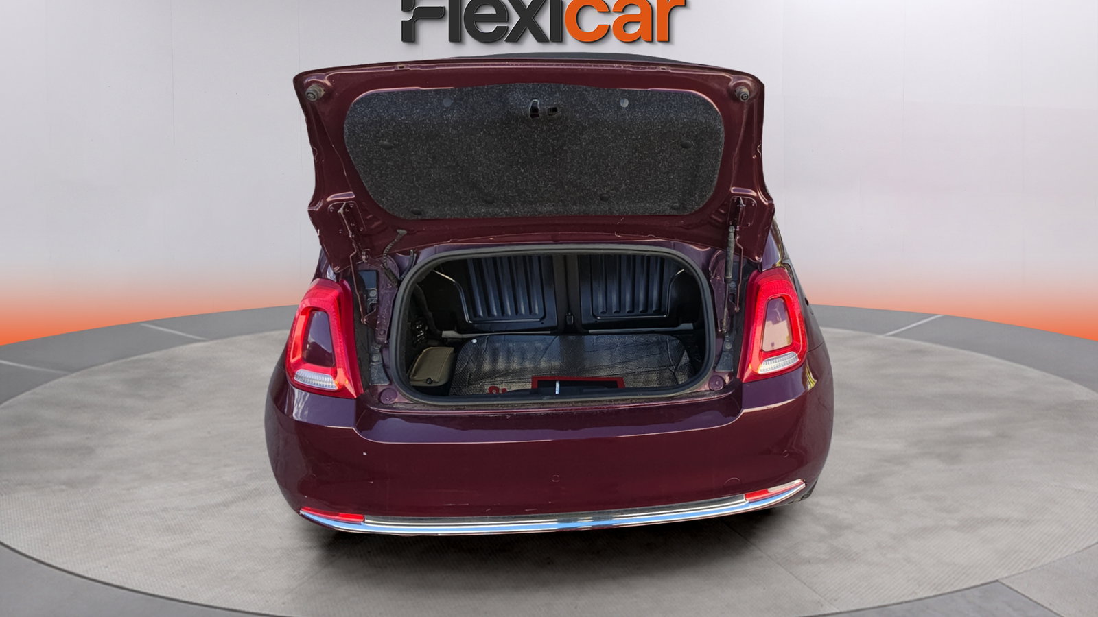 https://cdn-flexicar.caraffinity.it/public_appraisal_images_pro/images/stock/222427/4c6o4GVZUC__img-8ca7b7a7-46eb-49f9-8ef7-00bfaf0b1df3.jpeg