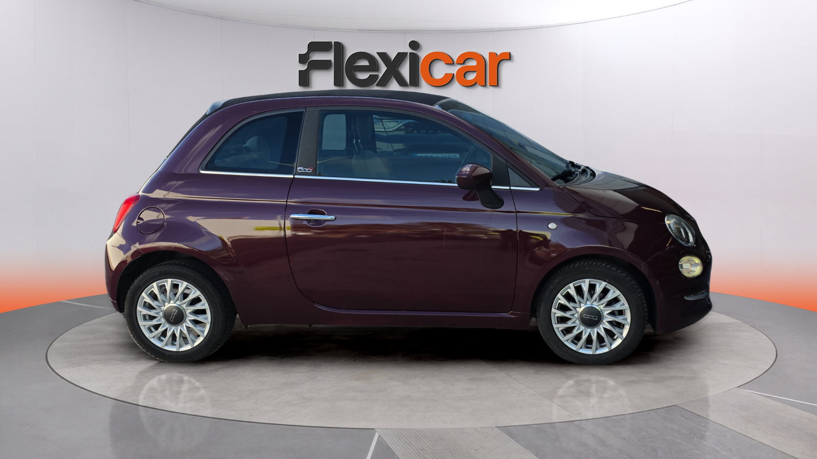 https://cdn-flexicar.caraffinity.it/public_appraisal_images_pro/images/stock/222427/xoHFpzCY1s__img-eb94aedb-cbe4-4afc-8cba-27a3ed36496b.jpeg