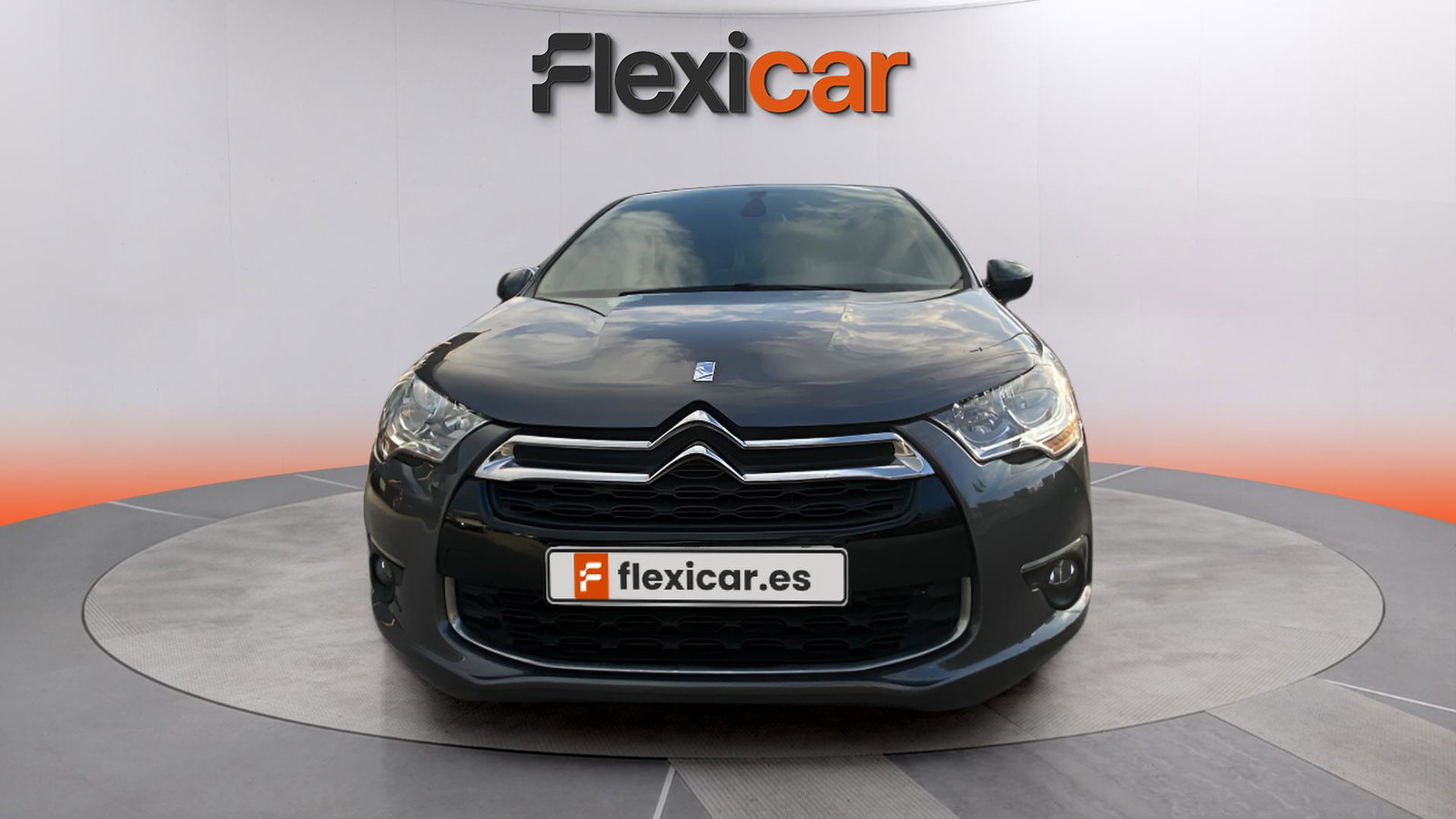 https://cdn-flexicar.caraffinity.it/public_appraisal_images_pro/images/stock/222927/28OHNiiTpP__img-f45af916-cf74-4be1-b13f-47871904c20f.jpeg
