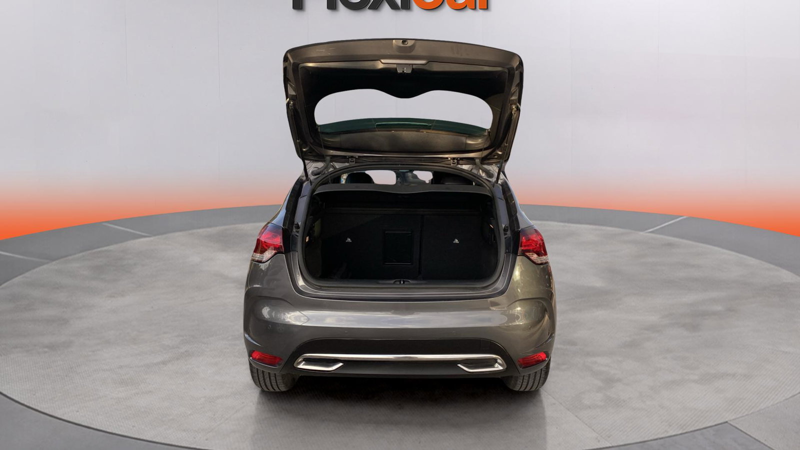 https://cdn-flexicar.caraffinity.it/public_appraisal_images_pro/images/stock/222927/6Wpv1Pq03r__img-0fee8a93-a2ce-4944-bc83-7d9d6764fdcc.jpeg