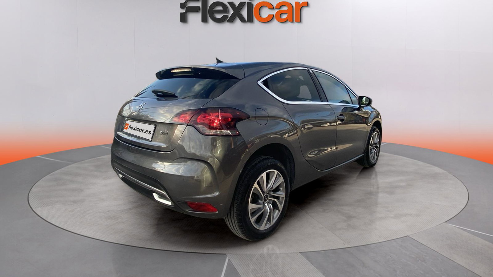 https://cdn-flexicar.caraffinity.it/public_appraisal_images_pro/images/stock/222927/mHq4fa6bpj__img-a0f7f4a3-a165-418c-bd84-34da4f5eff31.jpeg