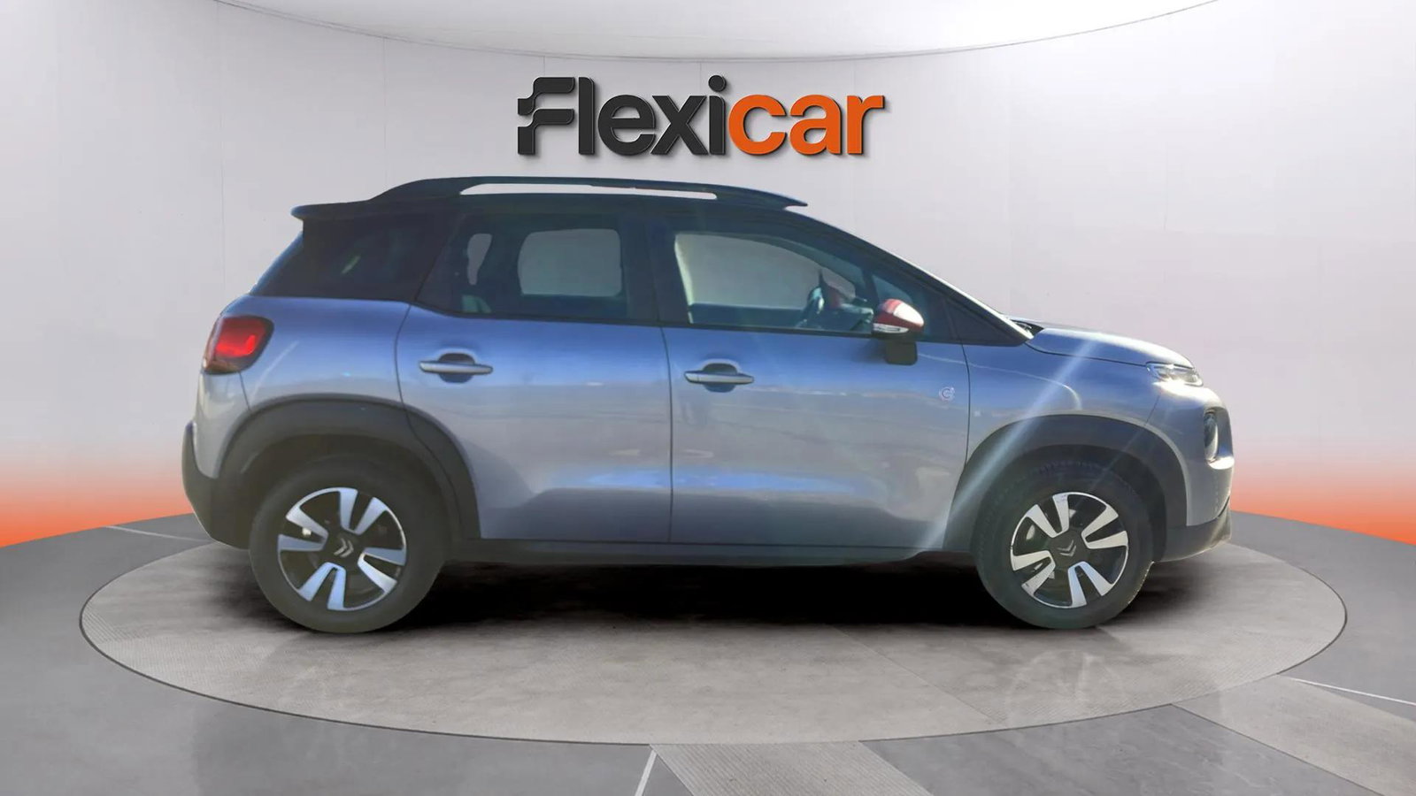 https://cdn-flexicar.caraffinity.it/public_appraisal_images_pro/images/stock/223914/C1m2VHI9oc__0776LMC_401320bfac3a4867b23162b03c88452c_Exterior_6.jpeg.jpg
