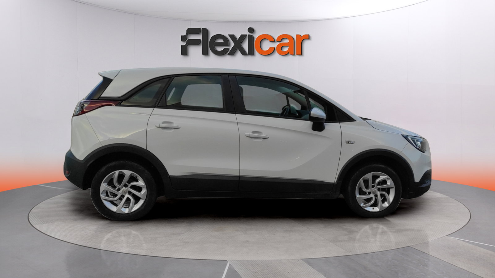 https://cdn-flexicar.caraffinity.it/public_appraisal_images_pro/images/stock/225869/QFh2KjORdj__img-24f5a361-f224-4f1a-a46e-e86ad926596a.jpeg