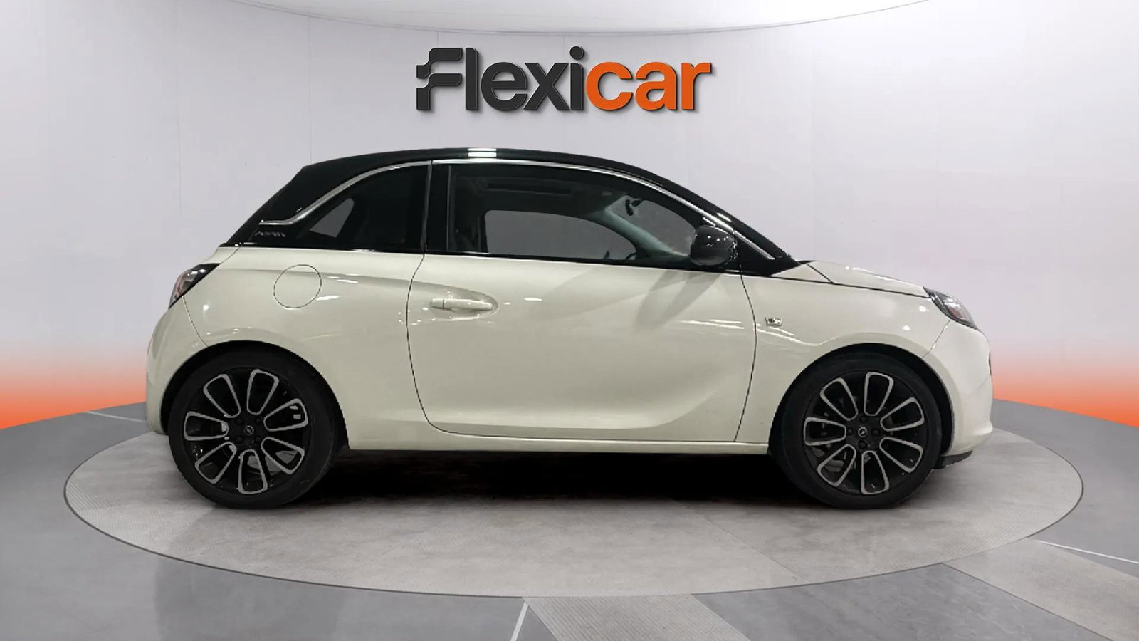 https://cdn-flexicar.caraffinity.it/public_appraisal_images_pro/images/stock/229917/1uYc7PKpRA__2320JRT_121eaebe19c647c0a7e3e9ec29086b01_Exterior_6.jpeg.jpg