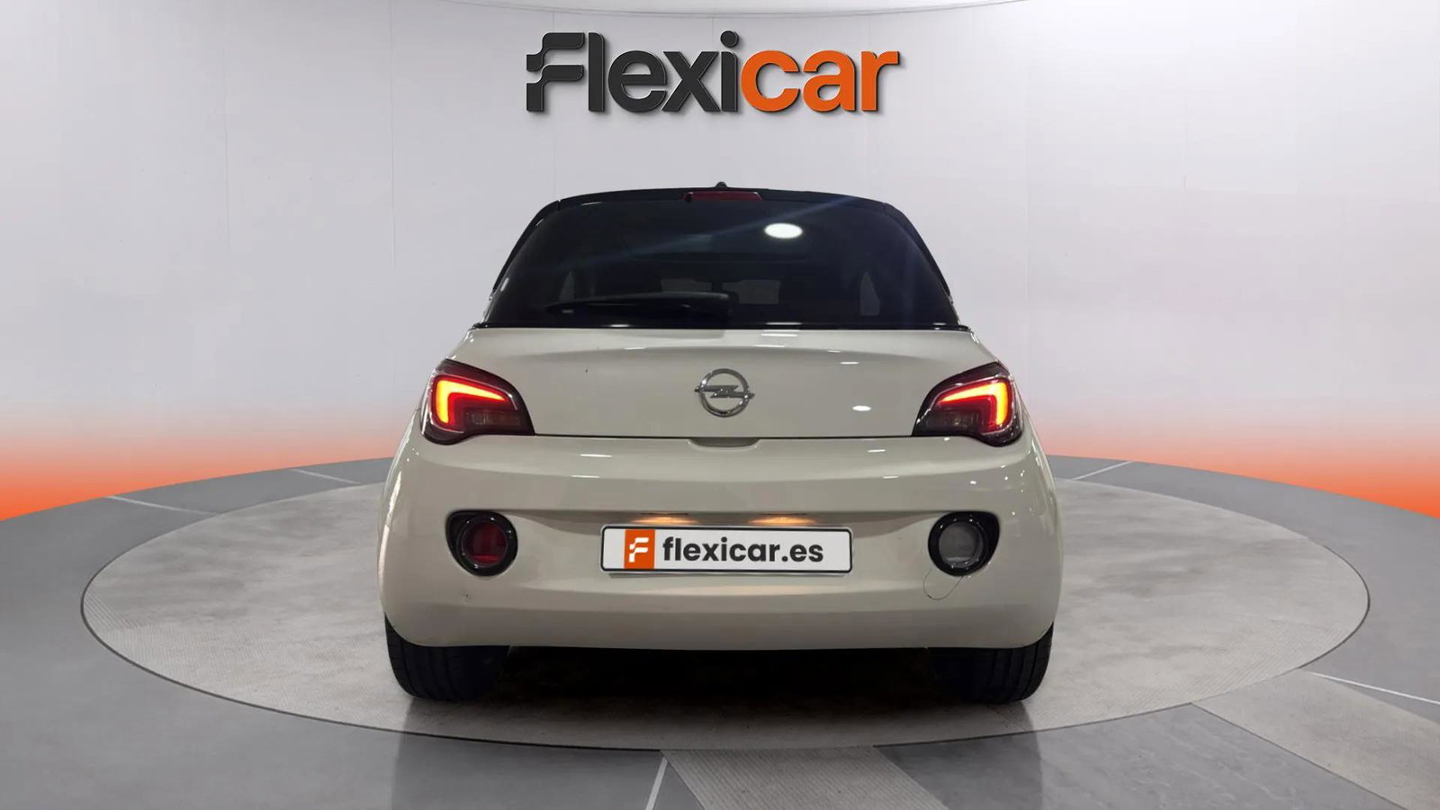 https://cdn-flexicar.caraffinity.it/public_appraisal_images_pro/images/stock/229917/4FfjtzeckX__2320JRT_121eaebe19c647c0a7e3e9ec29086b01_Exterior_4.jpeg.jpg