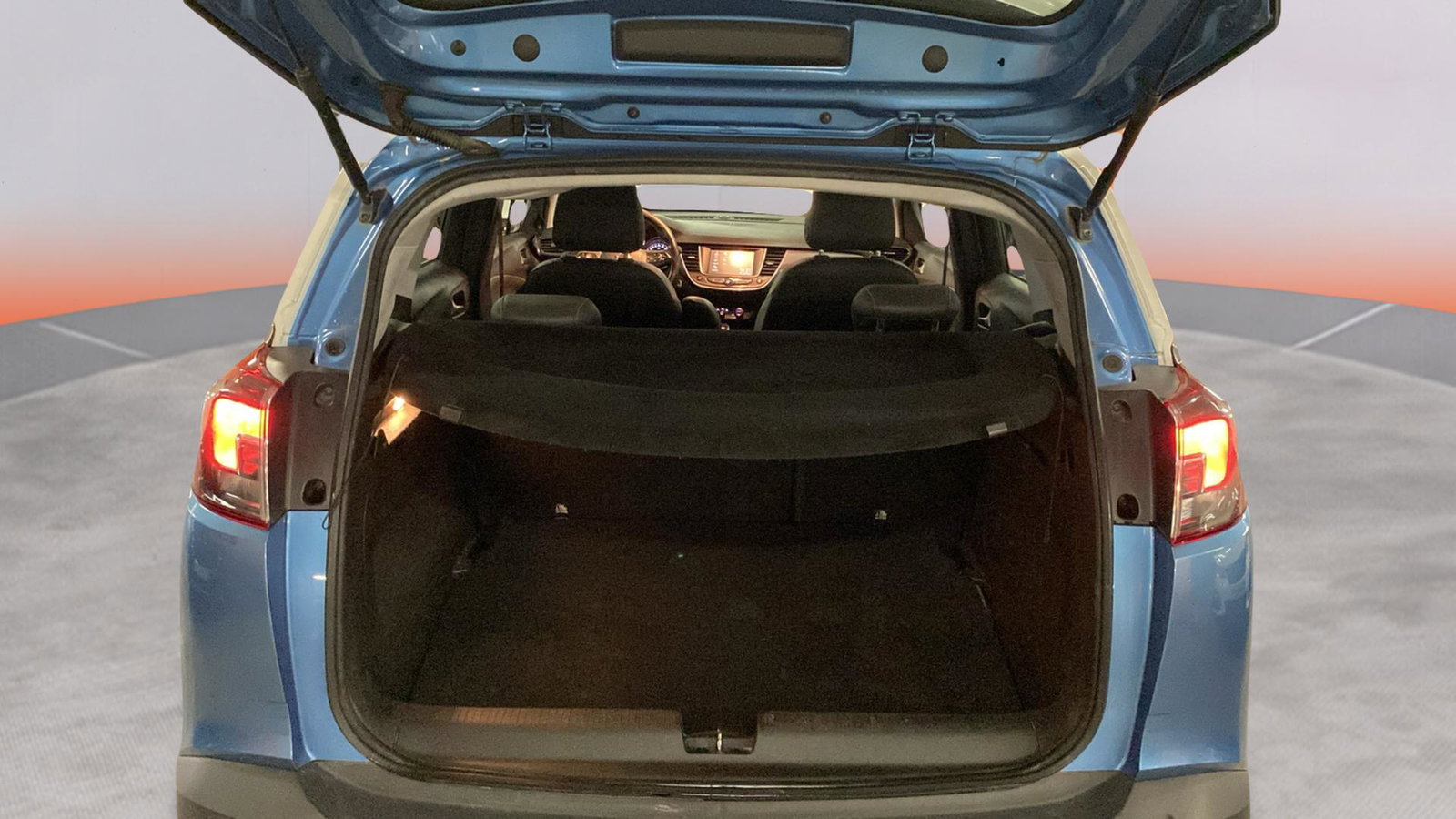 https://cdn-flexicar.caraffinity.it/public_appraisal_images_pro/images/stock/230092/0WUg12bksq__img-fcac46ac-1211-44c7-bdcc-1070e8cf7db6.jpeg