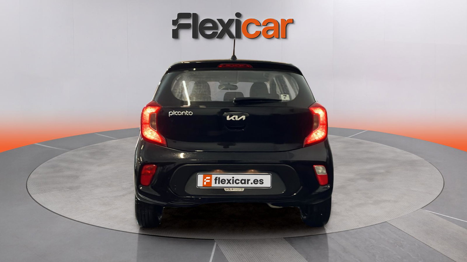 https://cdn-flexicar.caraffinity.it/public_appraisal_images_pro/images/stock/231181/j4kwUAqvBI__img-d59865fd-e4ae-4405-965d-80bf49f9f6e1.jpeg
