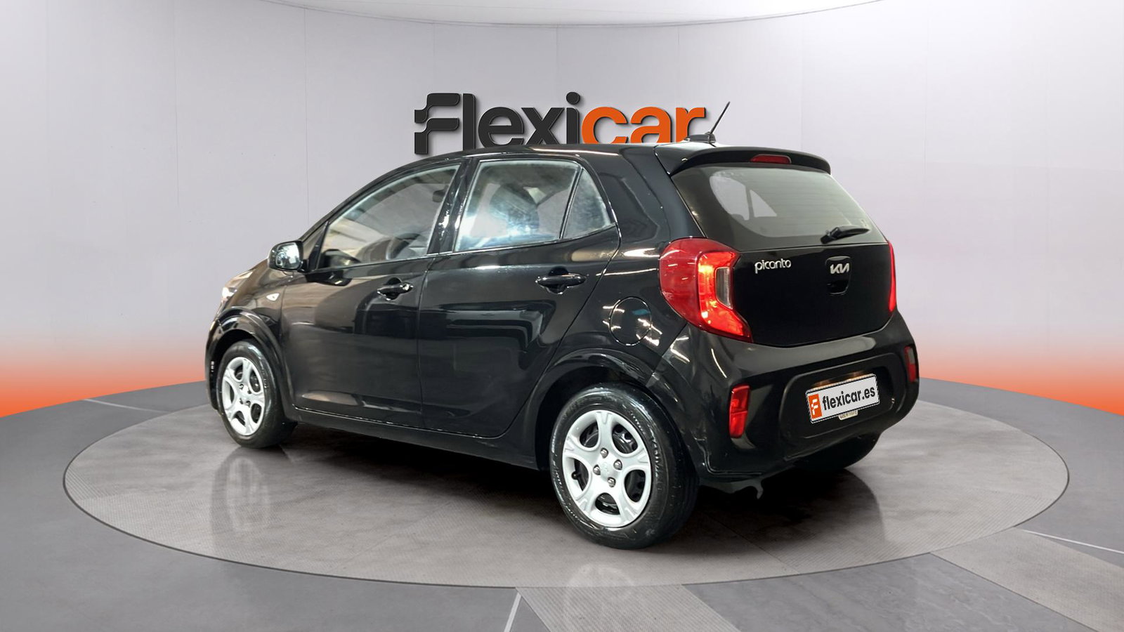 https://cdn-flexicar.caraffinity.it/public_appraisal_images_pro/images/stock/231181/sAaHeSSYtk__img-7762911d-9619-47bd-b37c-10e74aa82c54.jpeg
