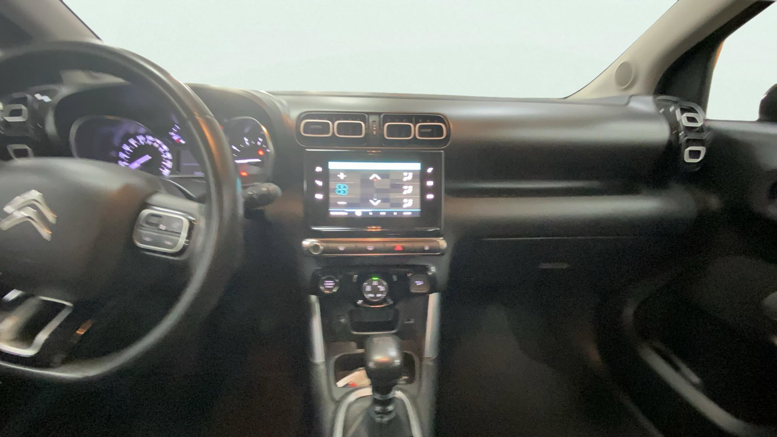 https://cdn-flexicar.caraffinity.it/public_appraisal_images_pro/images/stock/231676/oHaL8DqoIH__img-097a6663-9829-4e04-b597-10a1e82b14c3.jpeg