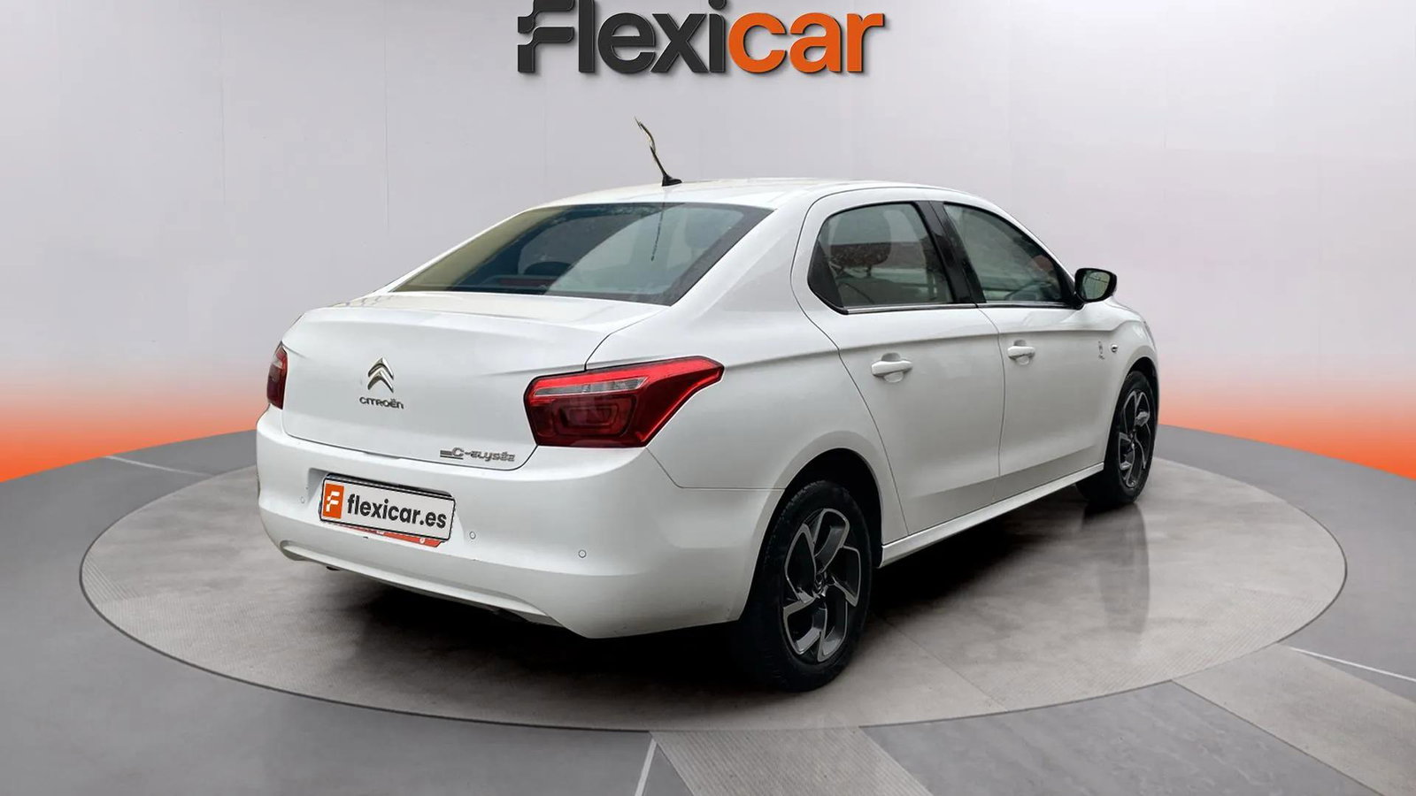 https://cdn-flexicar.caraffinity.it/public_appraisal_images_pro/images/stock/232823/hMPFRyDDHQ__1176LDH_991e3033c8324d3a992251afce1908c1_Exterior_5.jpeg.jpg