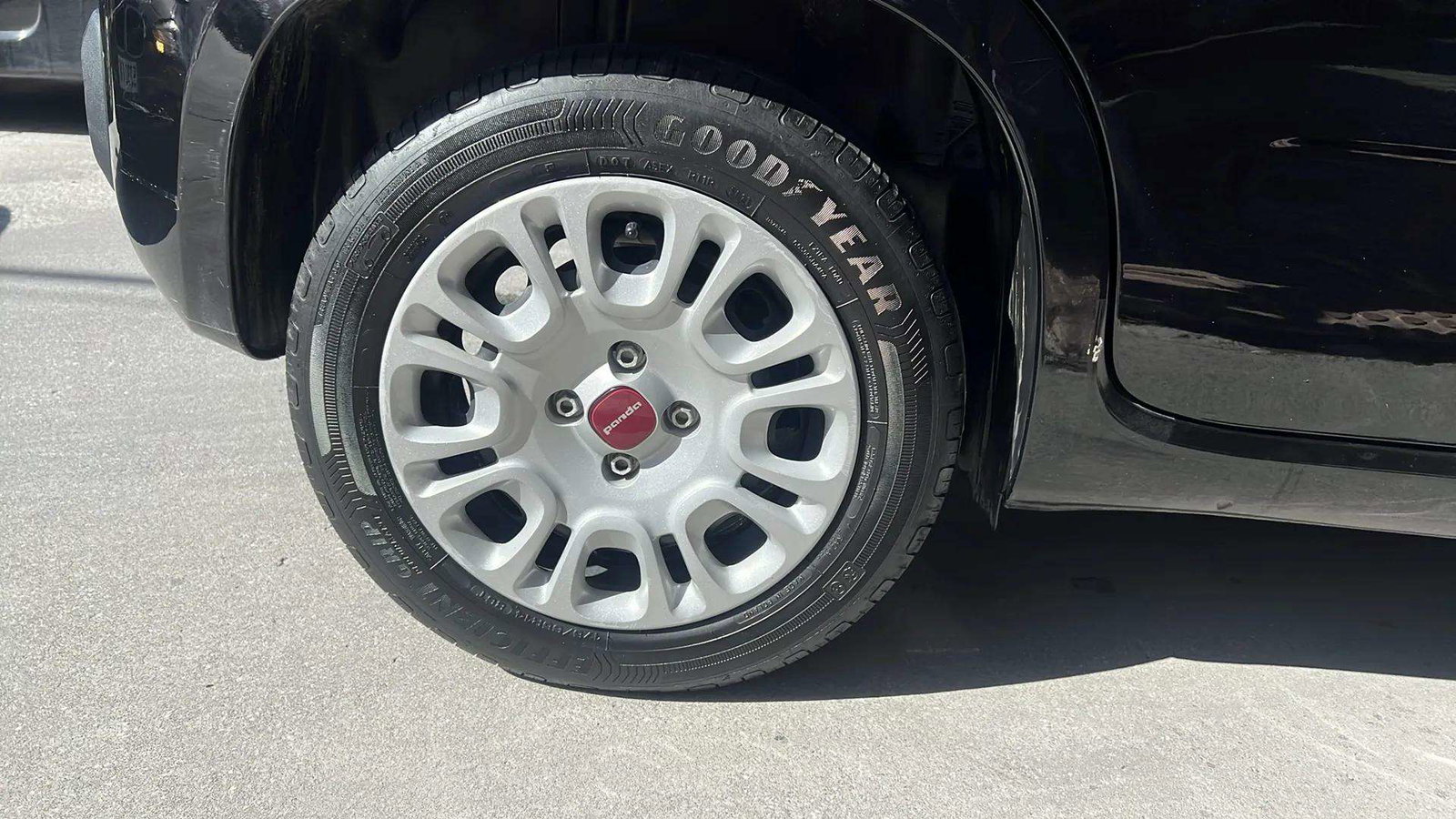 https://cdn-flexicar.caraffinity.it/public_appraisal_images_pro/images/stock/233612/KCSWqF5cLh__3979LYM_748e99002a9143d8924fa094fbd6898f_Miscellaneous_17.jpeg.jpg