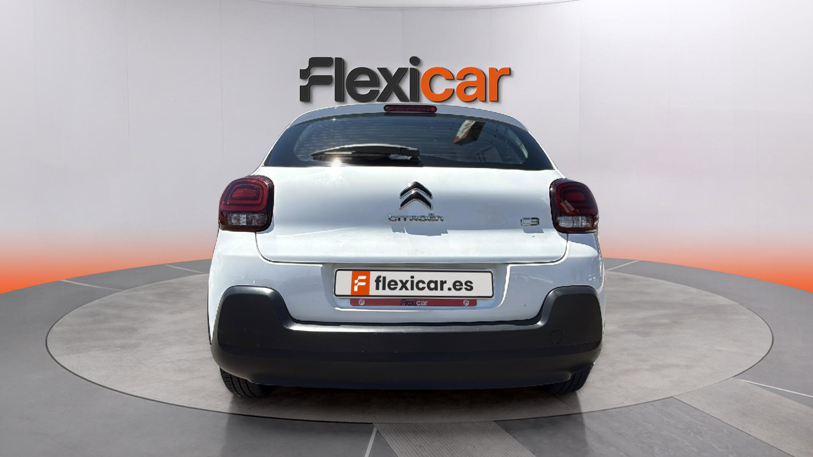 https://cdn-flexicar.caraffinity.it/public_appraisal_images_pro/images/stock/234830/RCR1YKeLCP__img-c46e54a5-f0ff-4288-9b9d-1b2d5878a448.jpeg