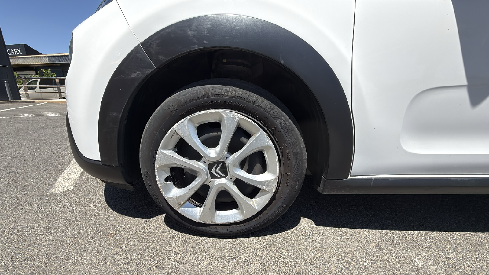 https://cdn-flexicar.caraffinity.it/public_appraisal_images_pro/images/stock/234830/X1kBhi6MaF__img-51f8f2dd-0e25-4e66-97bd-c44e4506432d.jpeg