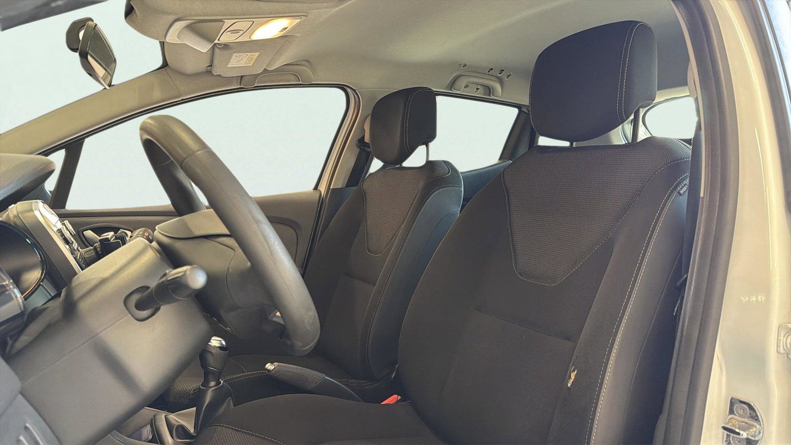https://cdn-flexicar.caraffinity.it/public_appraisal_images_pro/images/stock/235360/PbbkwSRGFT__img-6ef32555-cd42-4879-8504-74061854a044.jpeg