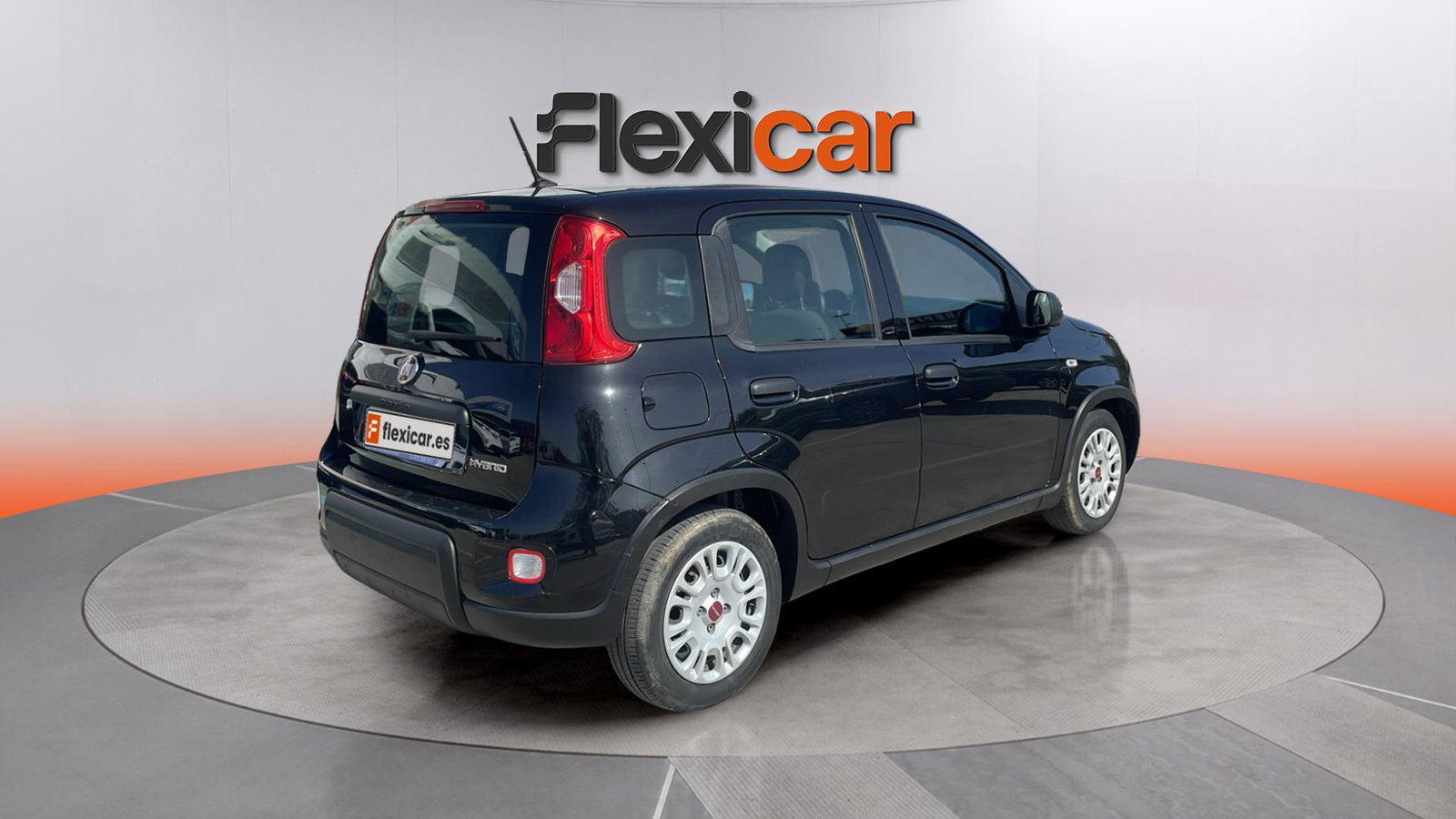 https://cdn-flexicar.caraffinity.it/public_appraisal_images_pro/images/stock/237813/B6rWn76cti__img-662c5b01-7030-434d-92c7-88e596292835.jpeg