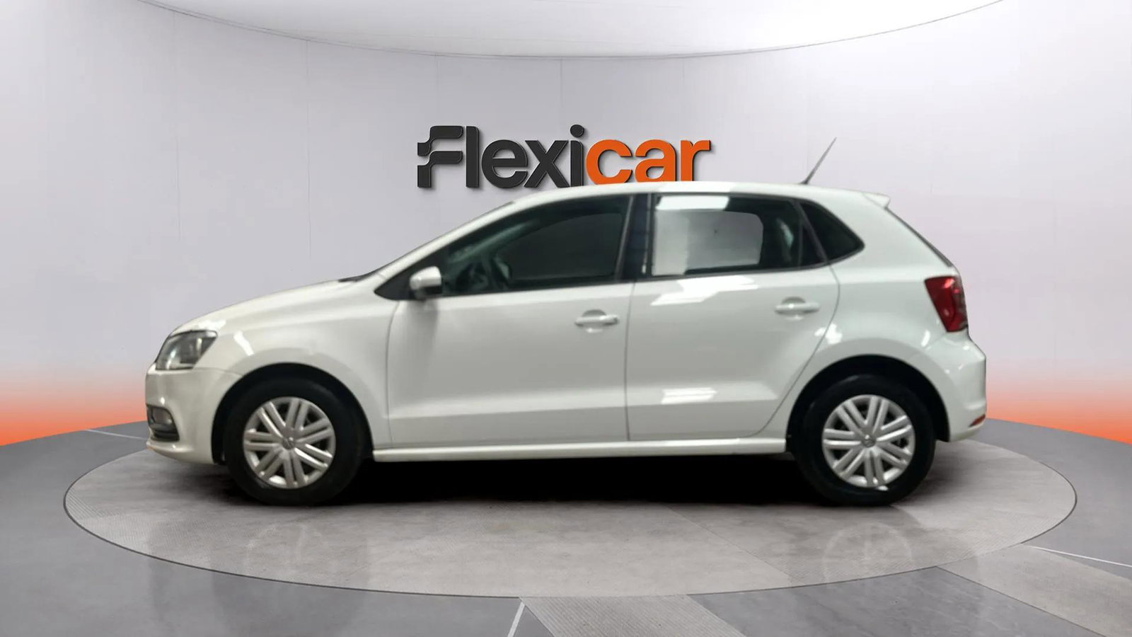 https://cdn-flexicar.caraffinity.it/public_appraisal_images_pro/images/stock/237868/GHJK1vzHUS__1_5_Exterior_6982JFR_c5a6bb1345404bb59f7d7c1b139639e3_Exterior_5.jpeg.jpg