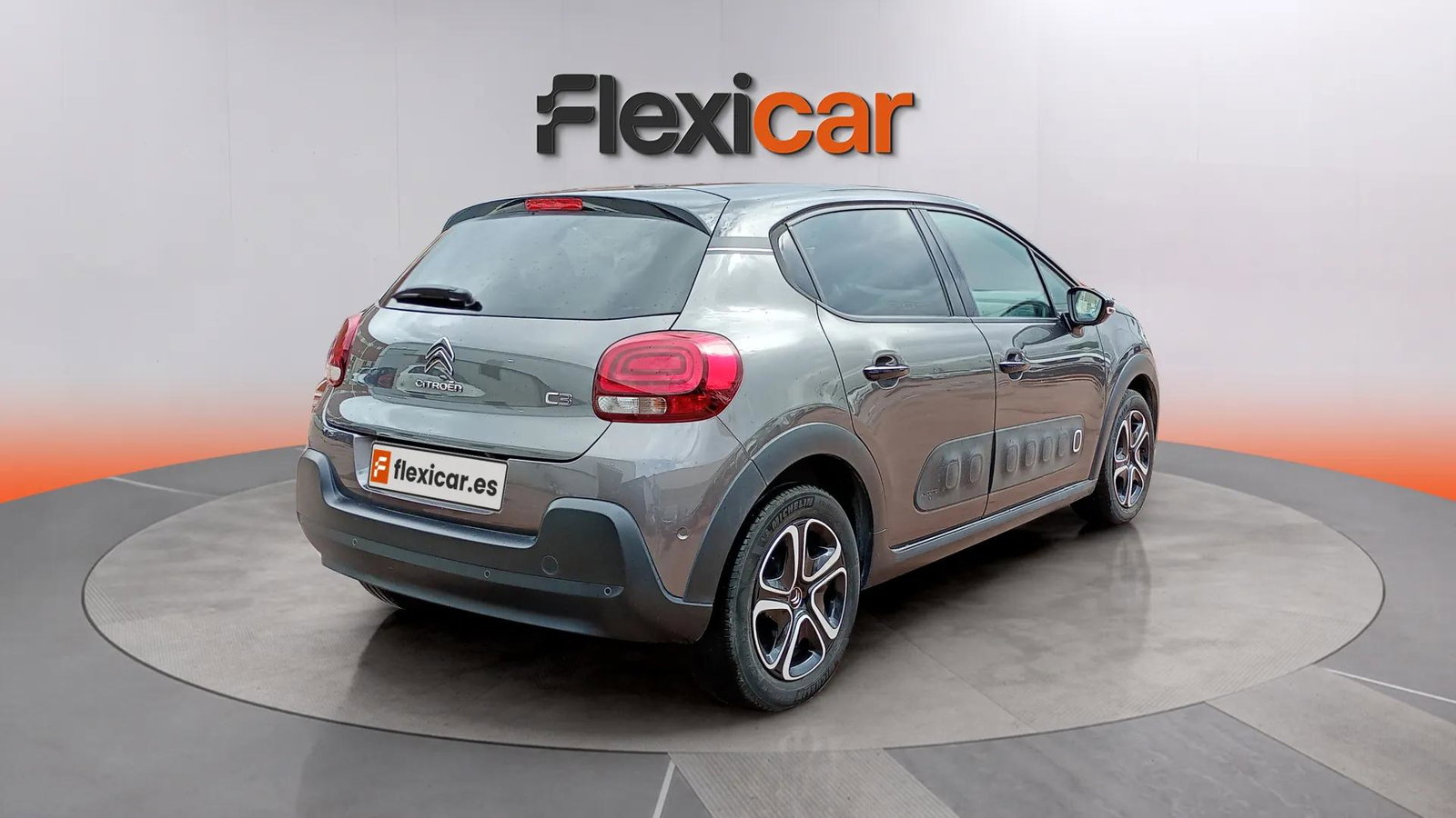 https://cdn-flexicar.caraffinity.it/public_appraisal_images_pro/images/stock/239153/x4ISFio6x6__VF7SXHMRVLT554834_0933b414605548cc9de4a6dad39166bd_Exterior_6.jpg.jpg