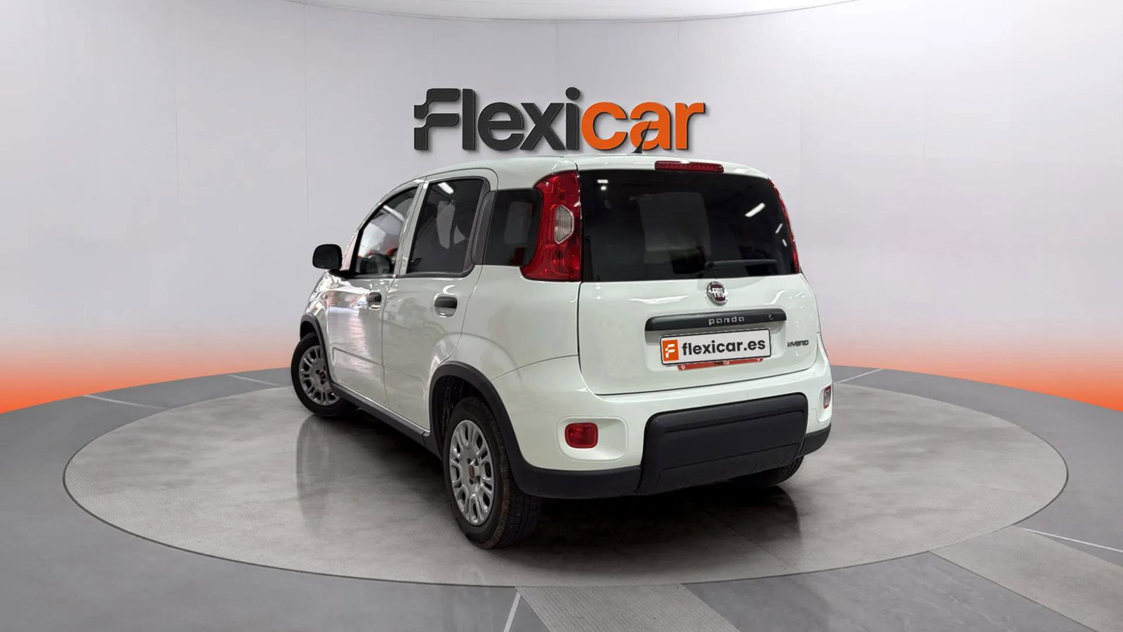 https://cdn-flexicar.caraffinity.it/public_appraisal_images_pro/images/stock/239329/78LhhyOhax__5.jpg