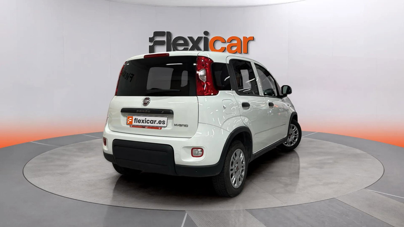 https://cdn-flexicar.caraffinity.it/public_appraisal_images_pro/images/stock/239329/LyeDFNZBJd__7.jpg
