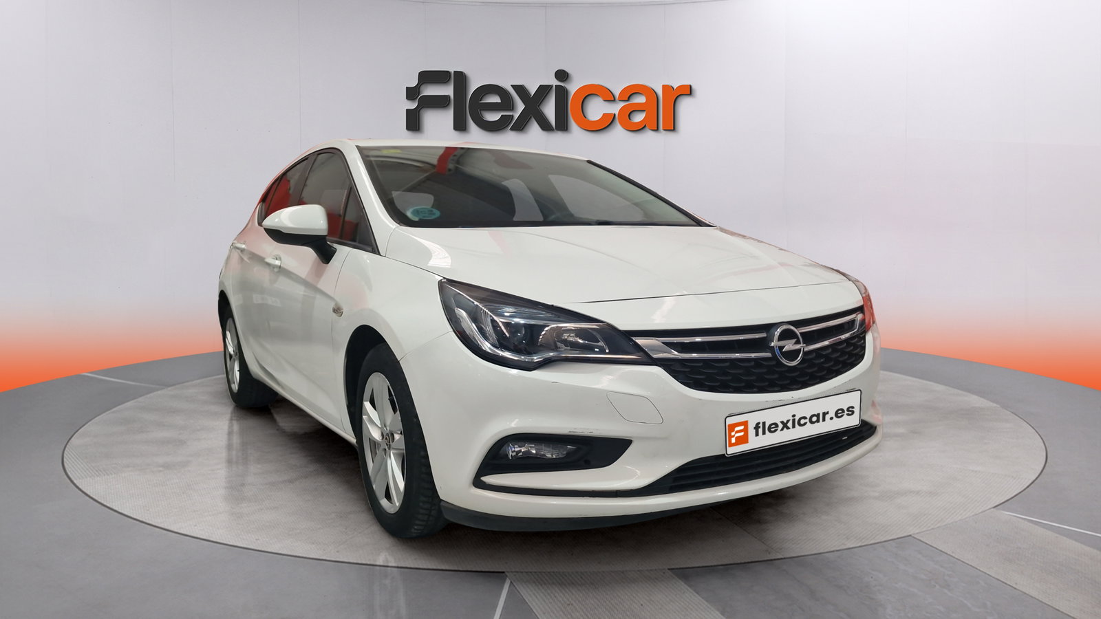 https://cdn-flexicar.caraffinity.it/public_appraisal_images_pro/images/stock/239736/zmdwJw1cNB__img-139a9ed5-2d94-4124-9944-6ae1062d77bb.jpeg?format=jpeg