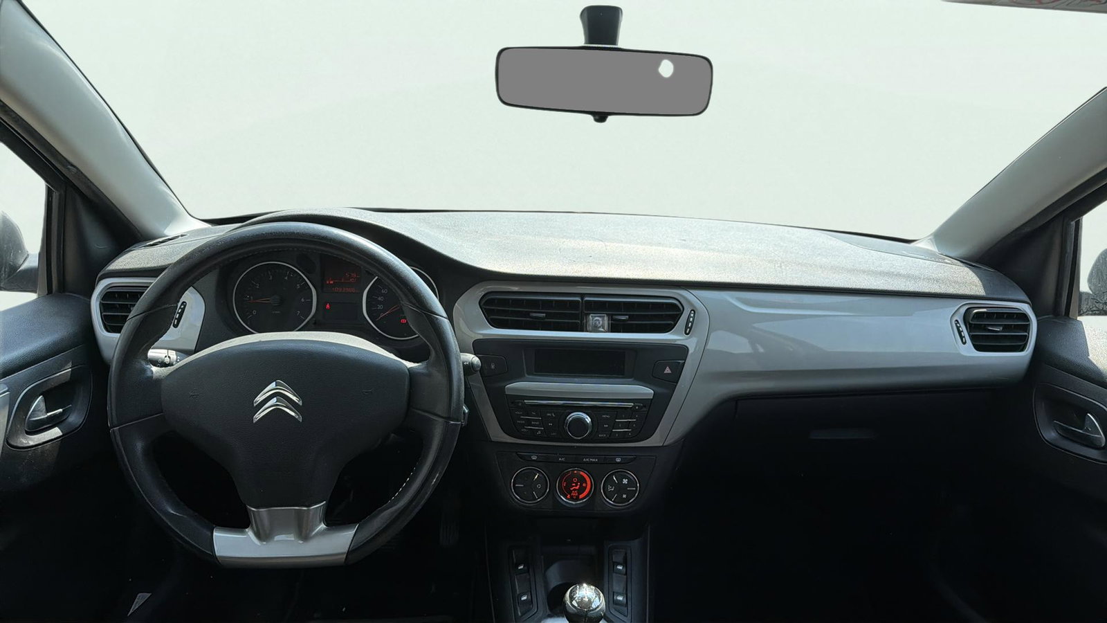 https://cdn-flexicar.caraffinity.it/public_appraisal_images_pro/images/stock/239761/t1QulyuzQ6__img-ba921a5c-a9ed-4430-ac6a-9651adebeb12.jpeg