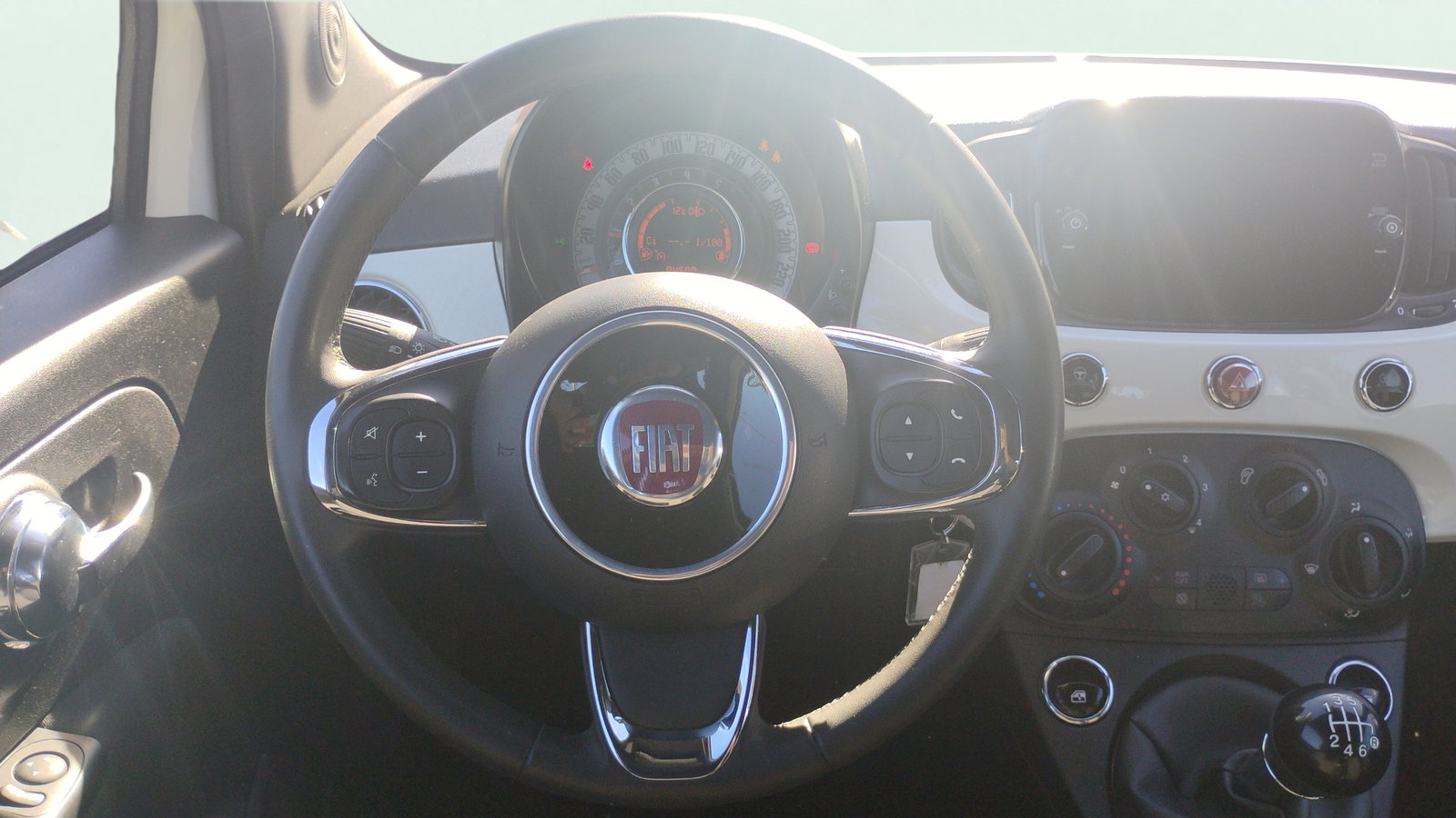 https://cdn-flexicar.caraffinity.it/public_appraisal_images_pro/images/stock/240166/g1phpp84e0__img-c1d80c28-0c98-4304-950d-2adc8ccedabe.jpeg