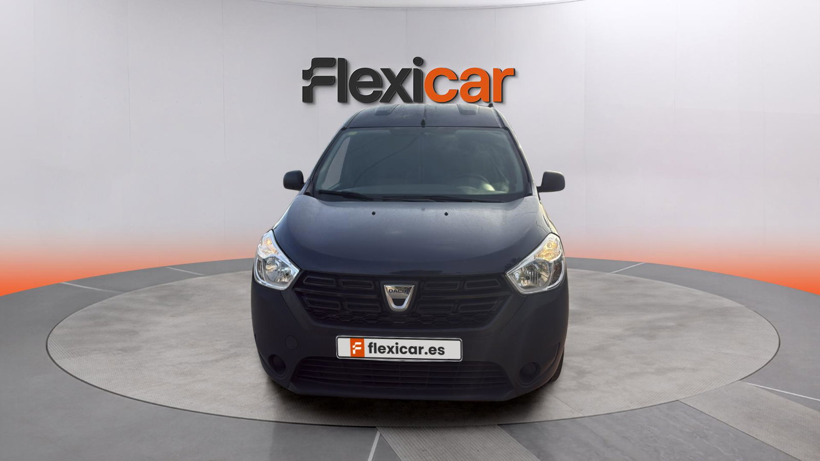 https://cdn-flexicar.caraffinity.it/public_appraisal_images_pro/images/stock/240631/7bTh7sxiCc__img-8eed89c3-6039-4101-9ce3-78c2dfde608b.jpeg